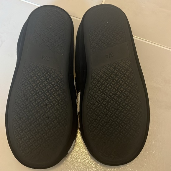 Soccer Slippers Size Youth 3/4 - Picture 6 of 8